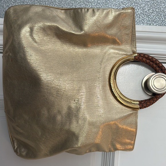 Michael Kors Medium Foldover Ring Bag Gold - Picture 2 of 6